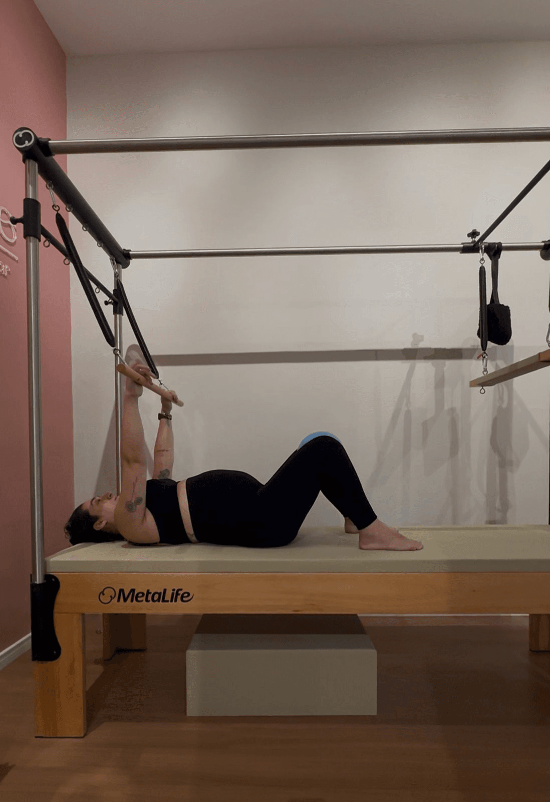 Pilates para Gestantes com bola - Clínica Amable